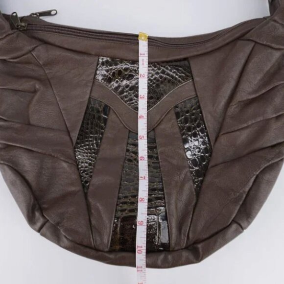 LEATHER LOFT Brown Full Grain Cowhide Crossbody Bag - Picture 9 of 10